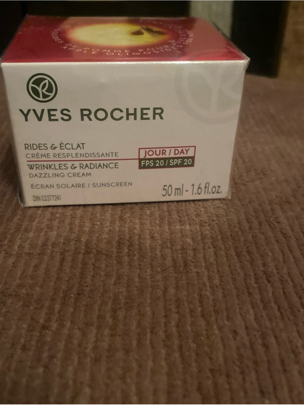 NEW Yves Rocher Rides & Eclat Wrinkles & Radiance Dazzling Day Cream SPF 20 50m